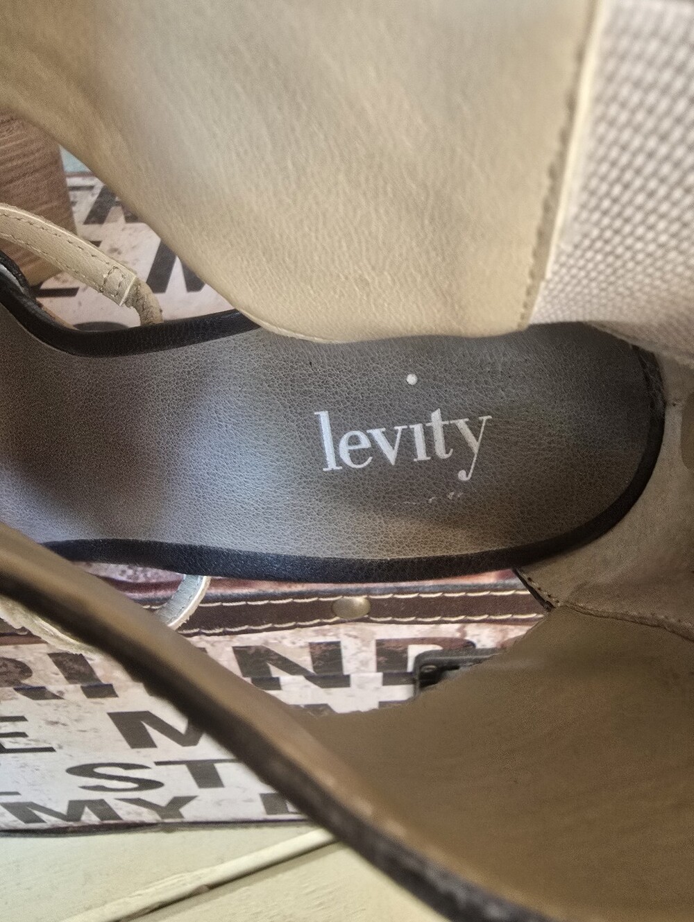 Levit Geometric Color-Block Wedge Sandals - Picture 3 of 4